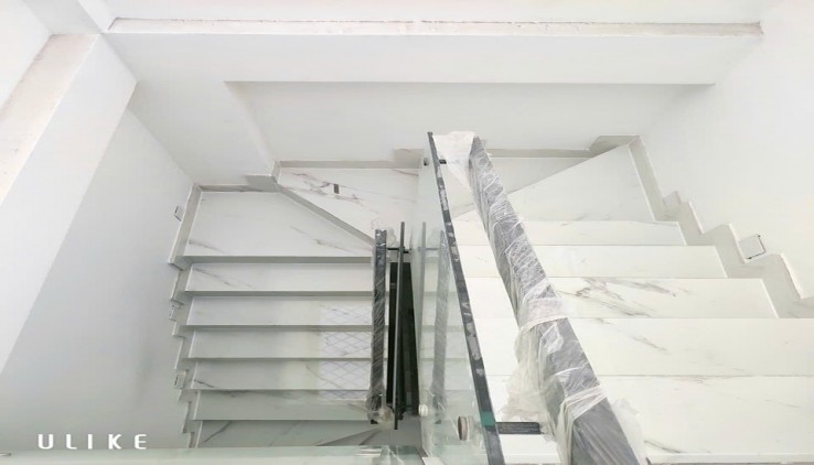 Nhà đẹp 4 tầng, Ô tô ngủ trong nhà, Tiếp Giáp Quận 1, 135m2sd Chỉ có 7,6 tỷ. Đường Bừi Hữu Nghĩa, Bình Thạnh, HXH, Chốt nhanh có nhà đón tết.